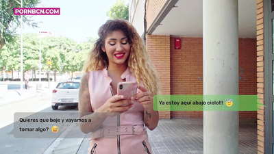 Cô gái Tây Ban Nha khiêu dâm